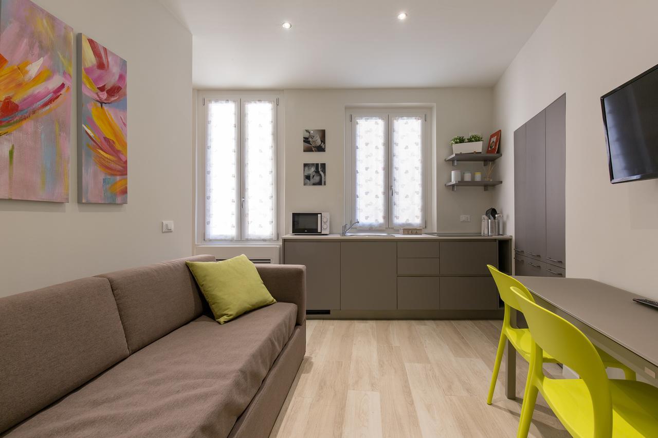 Casa Colibri Nel Cuore Della Citta Antica Verona Bagian luar foto